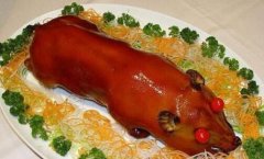 烤乳猪是哪个菜系
