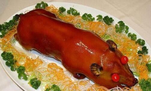 烤乳猪是哪个菜系