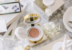 TOM FORD立即校色 一拍即白 拍出自体美肌模式 宛若你天生无瑕裸肌