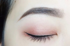 学生党眼线笔推荐，Mistine银管眼线笔！